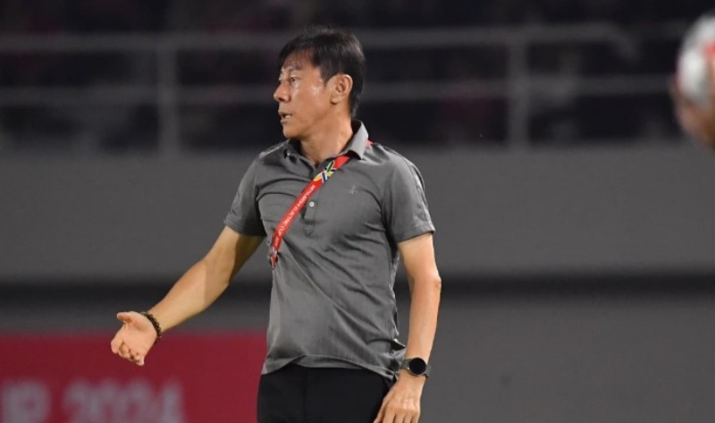 Truyền thông Indonesia kêu gọi HLV Shin Tae Yong quay lại ĐTQG